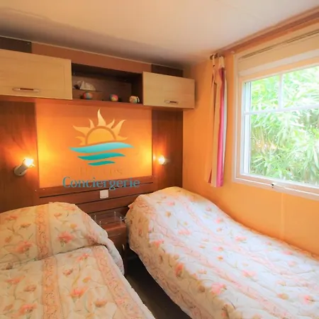Camping Les Pins Maritimes Mobil 134 Campeggio *